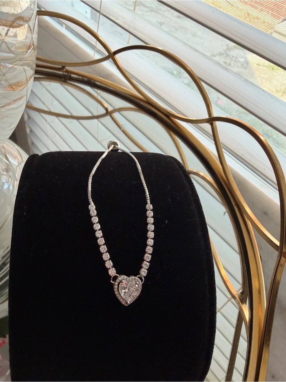 Women's Silver Heart Pendant adjustable bracelet with Clear Stones